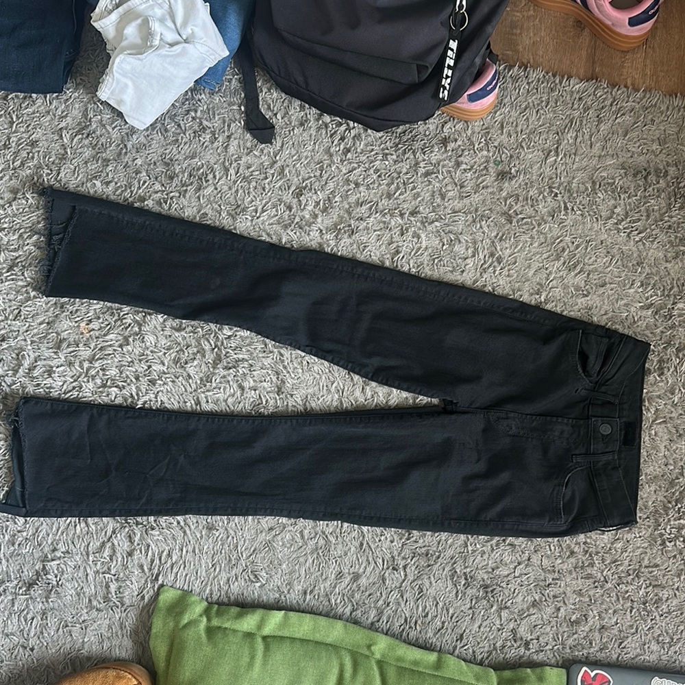 MOTHER Black Ankle & Cropped Jeans